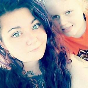 Meet your Posher, Wendyline